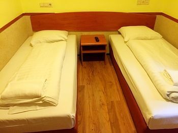 Budget Hotel Orange Tulip Hotel