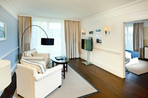 Lake's - My Lake Hotel & Spa