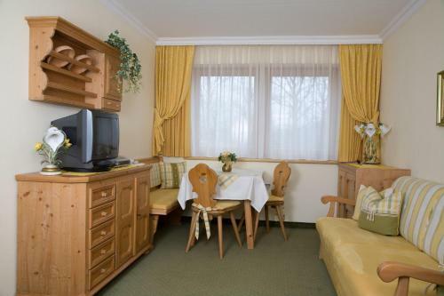 Hostal Landhaus Achental