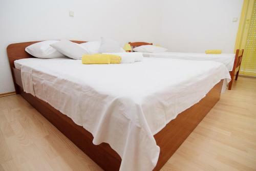 Darijan Apartments