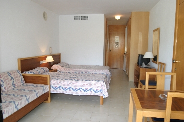 Bahia Pollensa Aparthotel