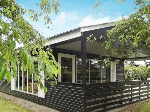 Three-bedroom Holiday Home In Nordborg 3