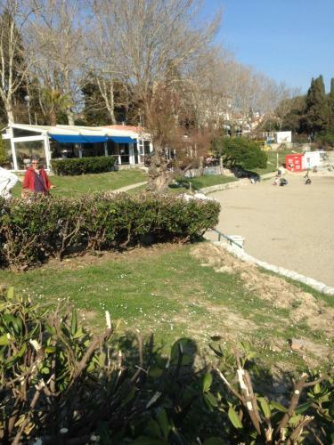 Lidija Beach Apartment