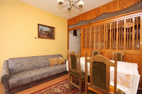 Apartments With A Parking Space Punat (Krk) - 5350