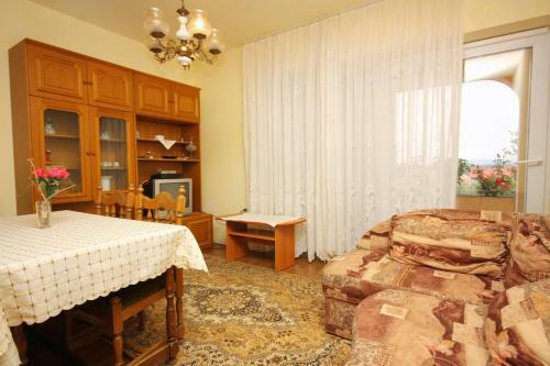 Apartments With A Parking Space Punat (Krk) - 5350