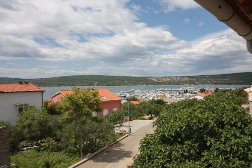 Apartments With A Parking Space Punat (Krk) - 5350