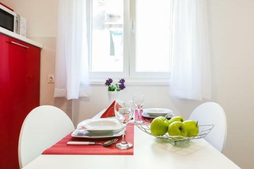 Bagi Apartment In Old Town Center