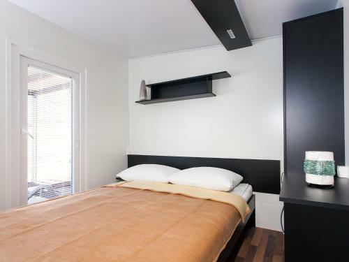 Superior Mobile Homes In Camping Kastanija