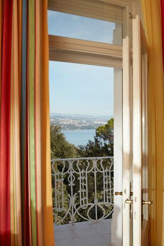 Hotel Bristol By Ohm Group
