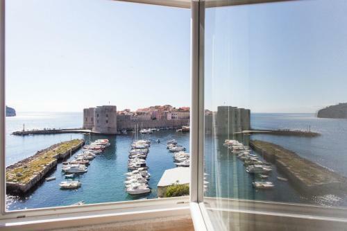 Hostal Dubrovnik Sunset Apartments