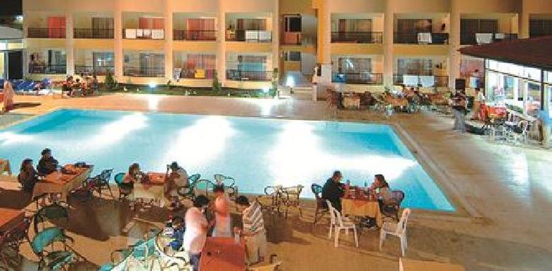 Hotel Sayanora Park