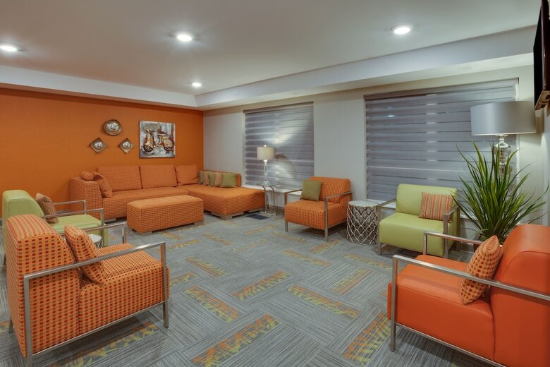 Hotel Lakeview Inn & Suites Frederiction