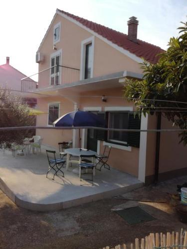 Apartments By The Sea Mirca (Brac) - 2854