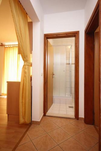 Apartments With A Parking Space Orebic (Peljesac) - 10194