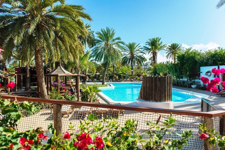 Hl Miraflor Suites Hotel