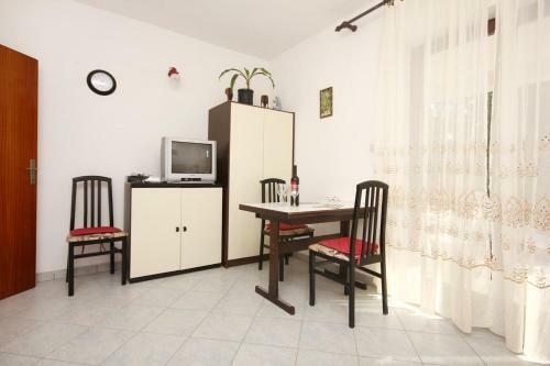 Apartment Racisce 10168a
