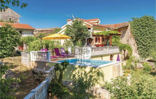 Holiday Home Sveti 06
