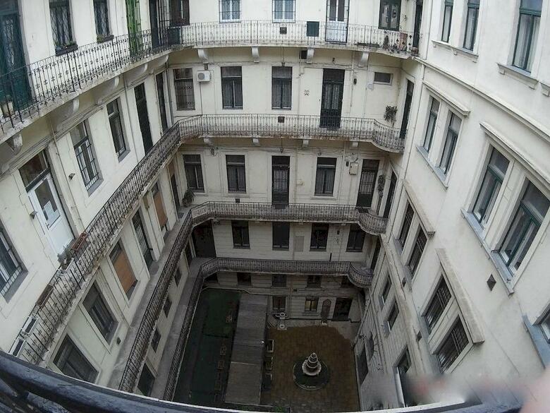 Residencia Europa Centerpoint Guesthouse