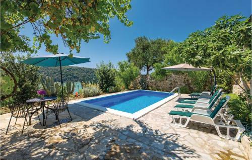 Holiday Home Kampor I
