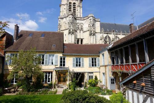 Bed & Breakfast Le Jardin de La Cath�drale
