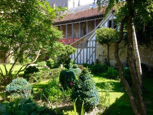 Bed & Breakfast Le Jardin de La Cath�drale