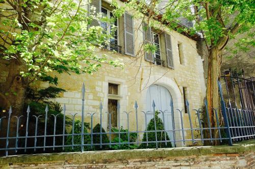Bed & Breakfast Le Jardin de La Cath�drale