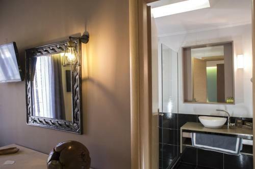 Hostal Elia Potie
