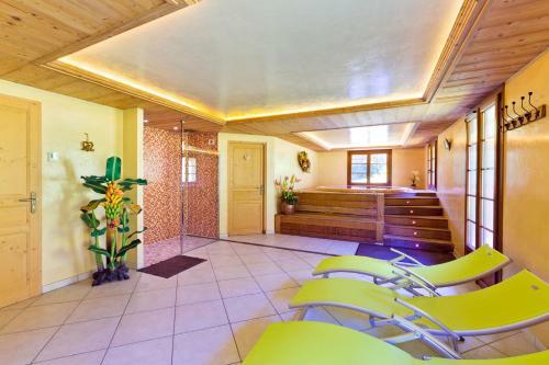 Logis Hotel Les Sapins