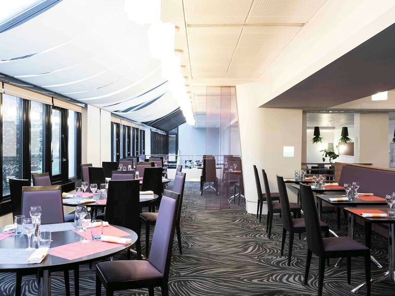 Hotel Novotel Paris Suresnes Longchamp