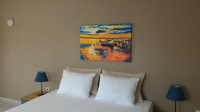 Pessada Bay Studios And Apartments