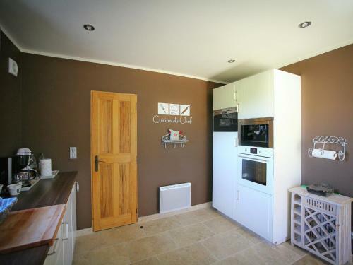 Luxurious Villa In Luberon With Private Swimming Pool