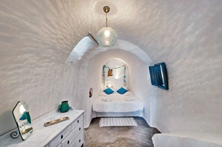 Lucky Homes - Oia