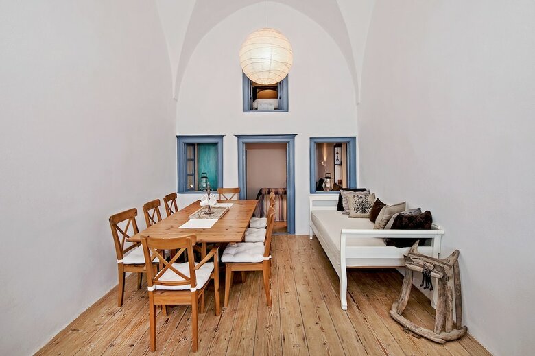 Lucky Homes - Oia