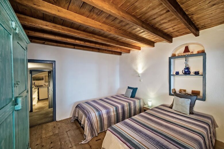 Lucky Homes - Oia