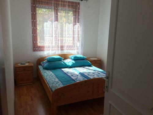 Apartment In Balatonbereny/balaton 18046
