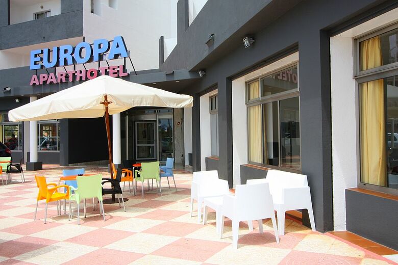 Aparthotel Port Europa