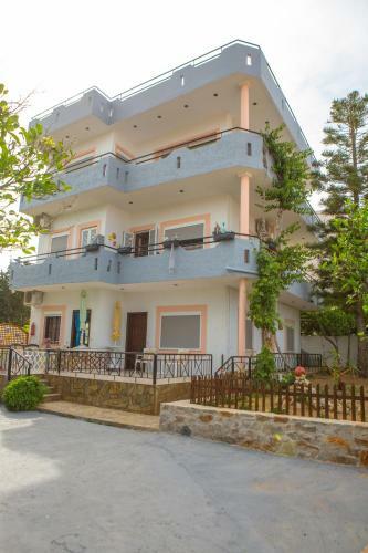 Evita Apartments