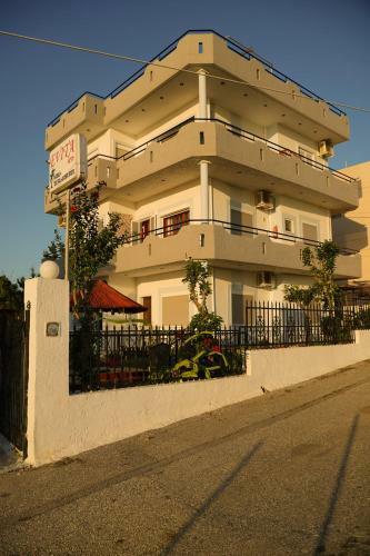 Evita Apartments