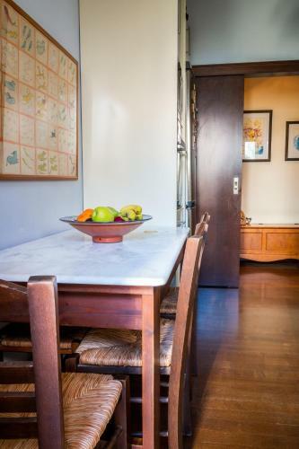 Ilisia Apartment