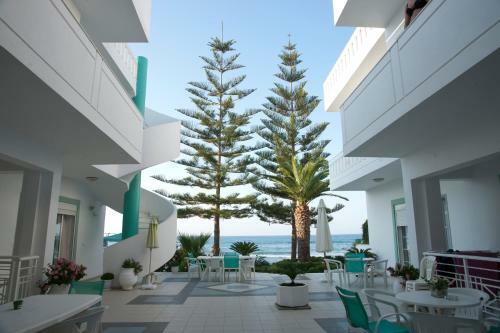 Aparthotel Kristall Suites