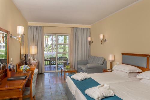 Neptune Hotel-resort, Convention Centre & Spa