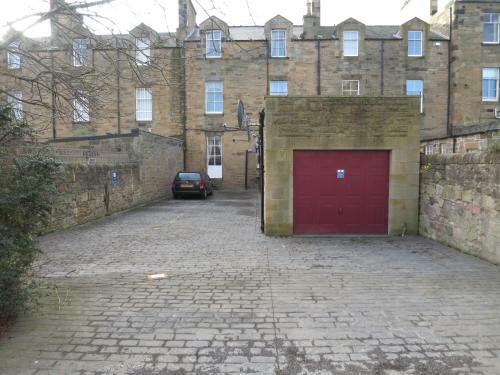 Hostal Thornfield Guest Residence