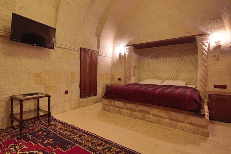 Hotel Mystic Cave House