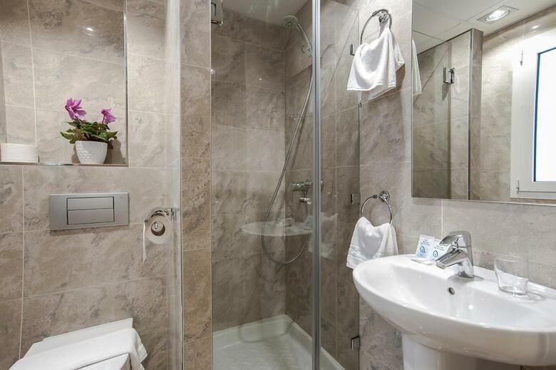 Hostal Izaga