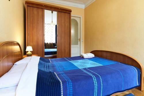 Home Hotel Apartments On Khreshchatyk Area