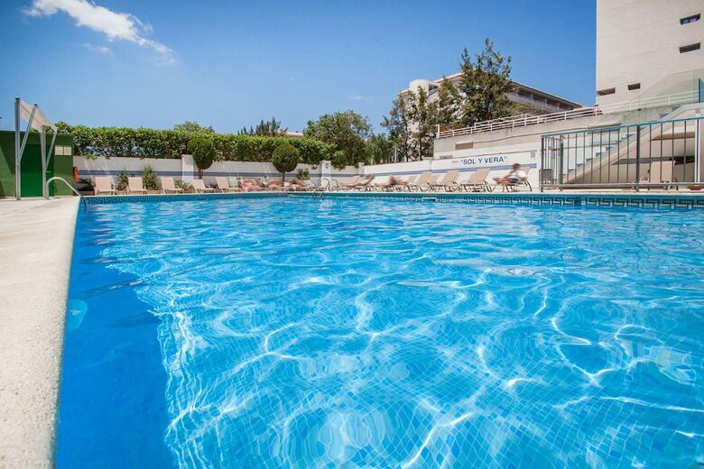 Apartamentos Sol Y Vera