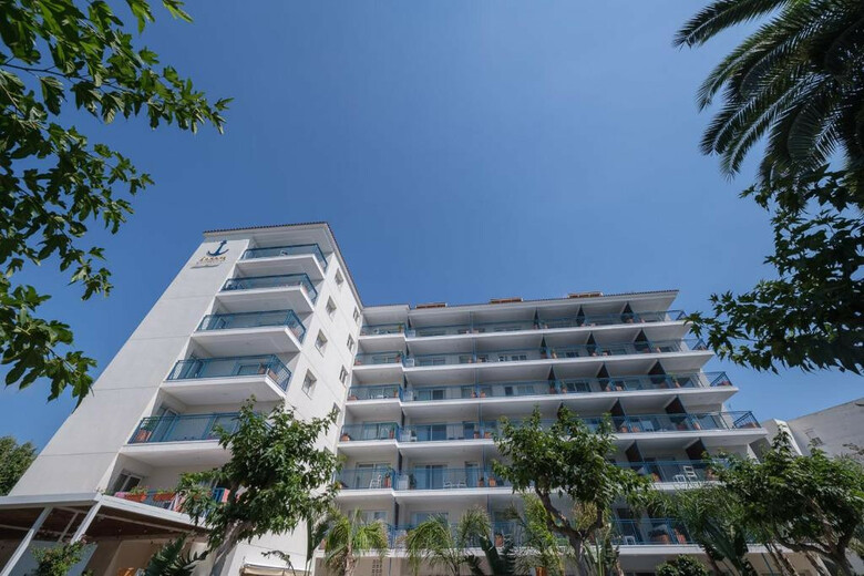 �ncora Salou La Siesta Apartments