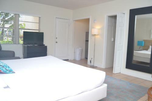 Solas A North Beach Village Resort Hotel