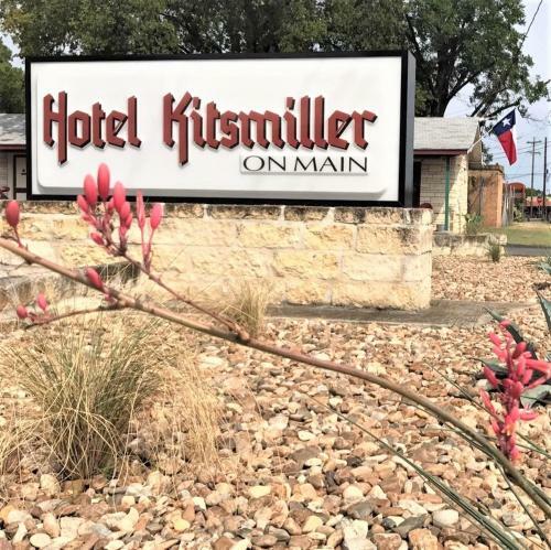 Motel Hotel Kitsmiller On Main