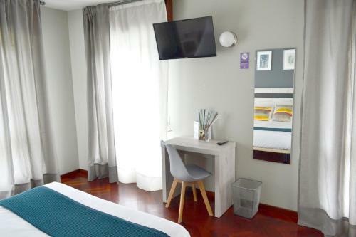 Hotel Hostal Alda Puerta Coru�a